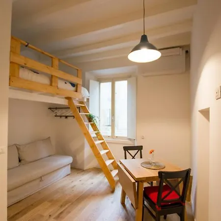 Casa Aristofane Vakantiehuis *
